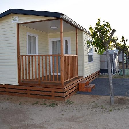 Camping El Pinar Platja Santa Susanna Exterior foto