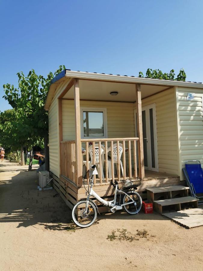 Camping El Pinar Platja Santa Susanna Exterior foto