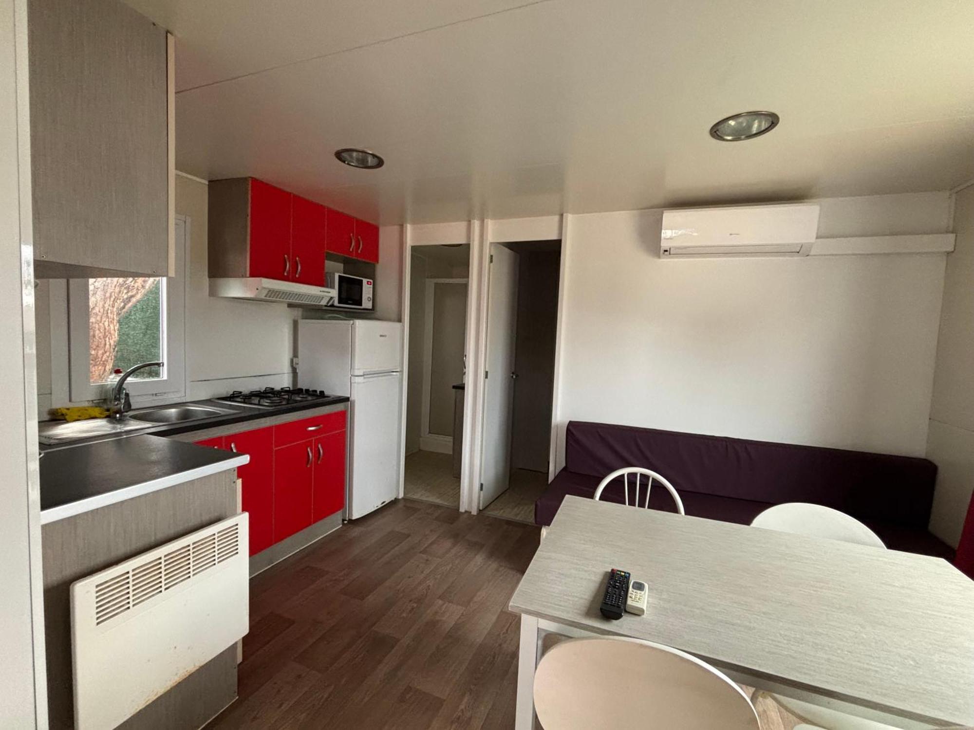 Camping El Pinar Platja Santa Susanna Exterior foto